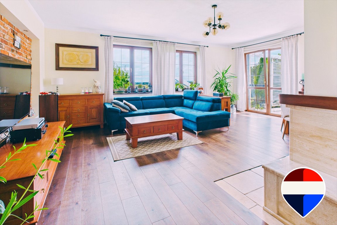 Przestronny dom 266 m² z ogrodem i garażem w Jaskulinie Jaskulin, 36  266m2 Foto 1