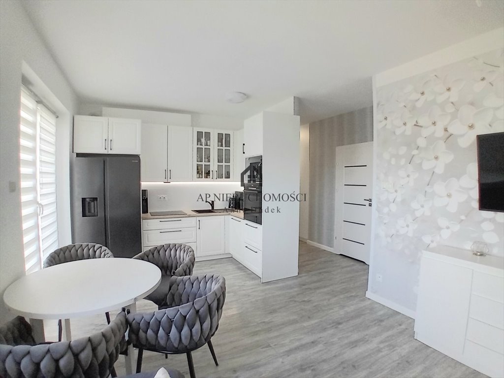 Mieszkanie 59 m² w Koninie (3 balkony, nowoczesny budynek) Konin, Jaspisowa  59m2 Foto 1