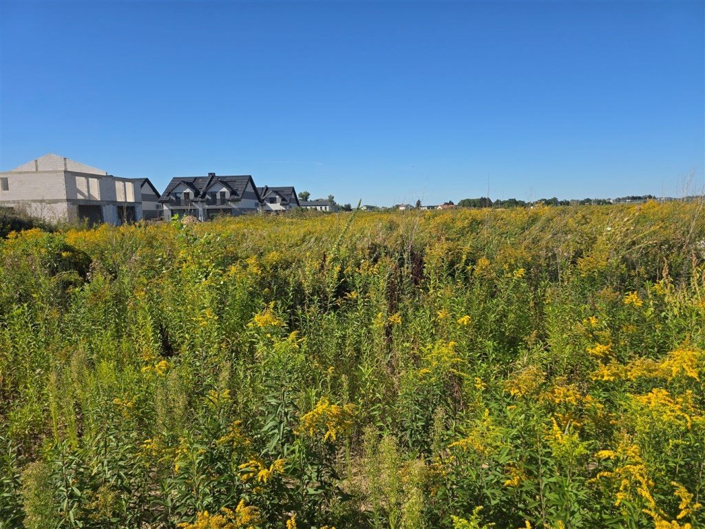 Działka budowlana na Osiedlu Graniczna – 609 m², media w ulicy Płock, Graniczna  609m2 Foto 1