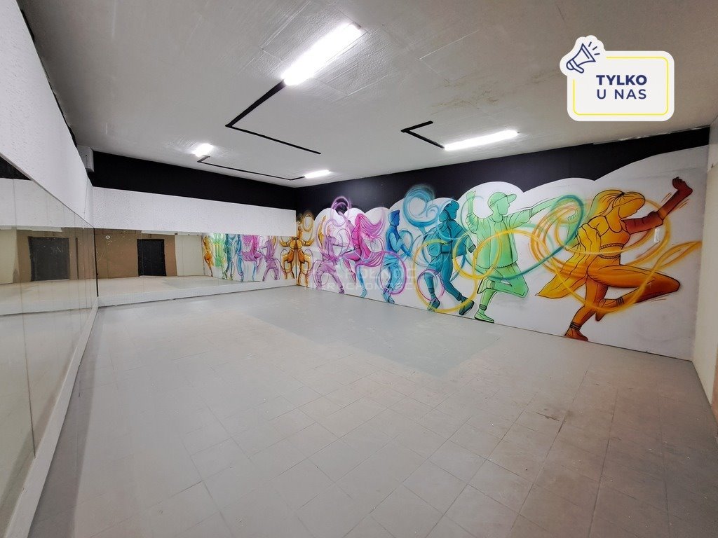 Lokal użytkowy na wynajem Olkusz, Rabsztyńska  240m2 Foto 1