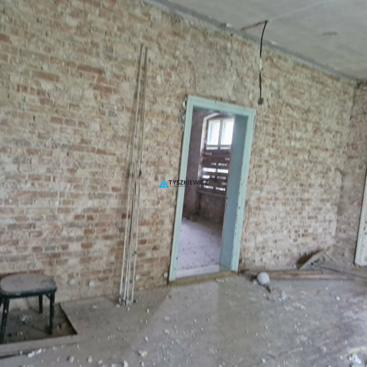 Przedwojenny pałac w Bronowie z dużą działką i potencjałem Bronowo  348m2 Foto 1