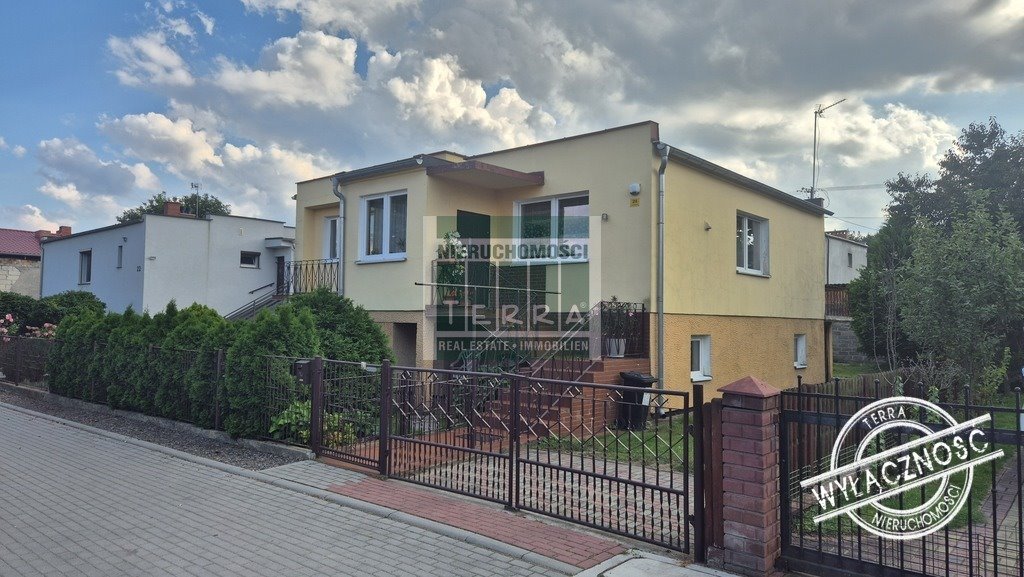 Solidny dom z dużym potencjałem, 97,65 m2, taras i garaż Zielona Góra, Zawada  98m2 Foto 1