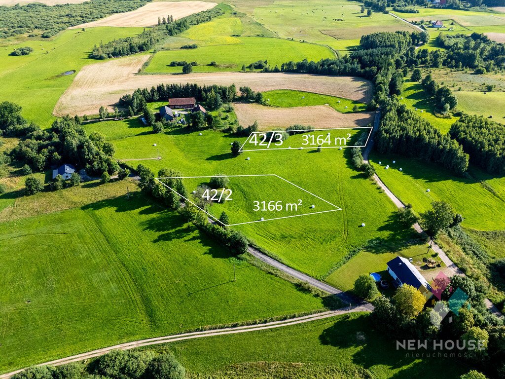 Do sprzedania dwie działki budowlane 3168 m² w Dercu Derc  3 169m2 Foto 1