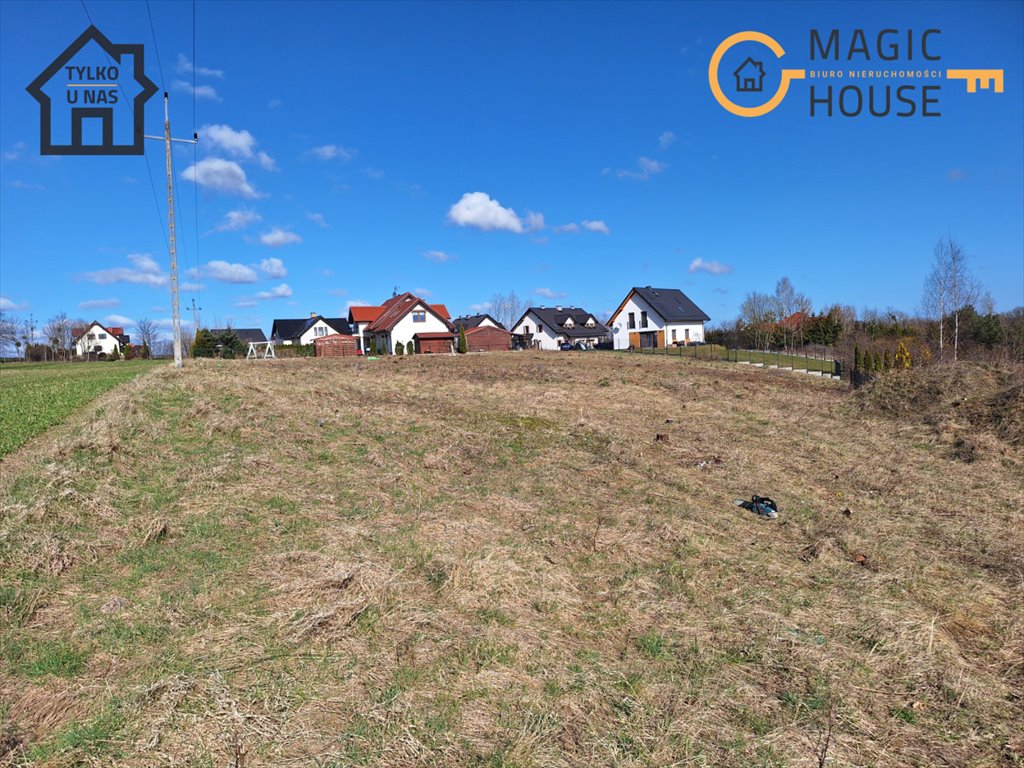 Do sprzedania atrakcyjna działka 3 130 m² z widokiem na rzekę Żukczyn, Widok  3 130m2 Foto 1