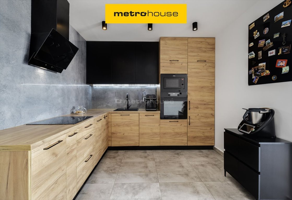 Nowoczesny dom 220 m2 z dużą działką i możliwością podziału Brzozów  220m2 Foto 1