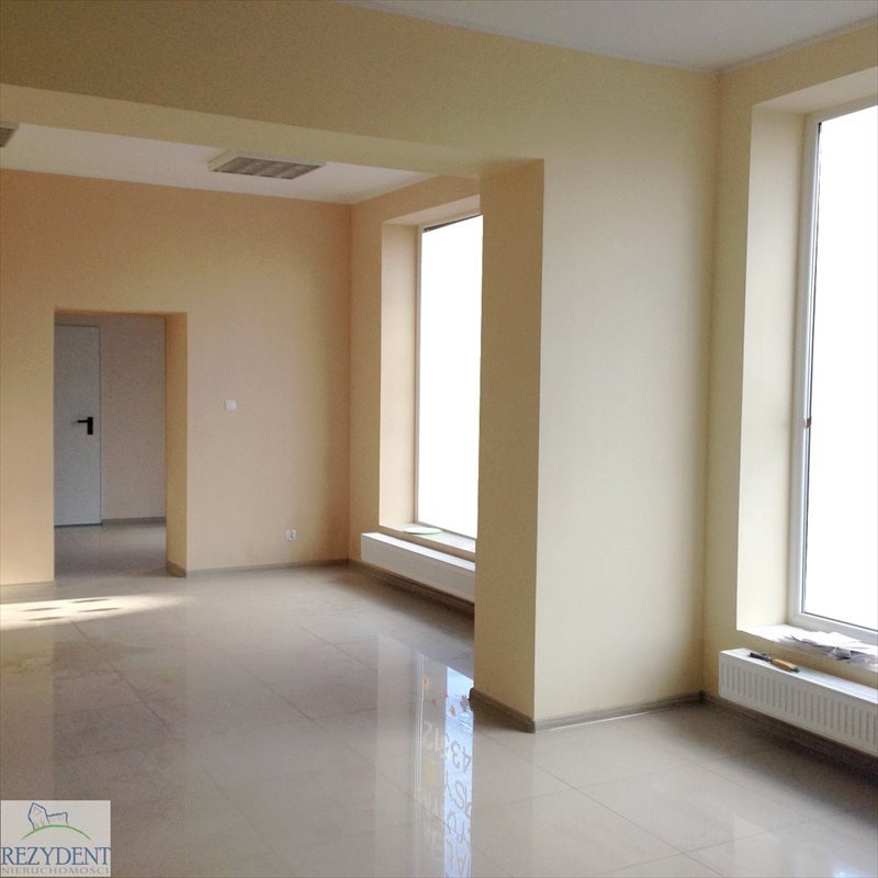 Lokal użytkowy na wynajem Chorzów, Centrum 240m2 Foto 1 Lokal użytkowy na wynajem Chorzów, Centrum 240m2 Foto 1