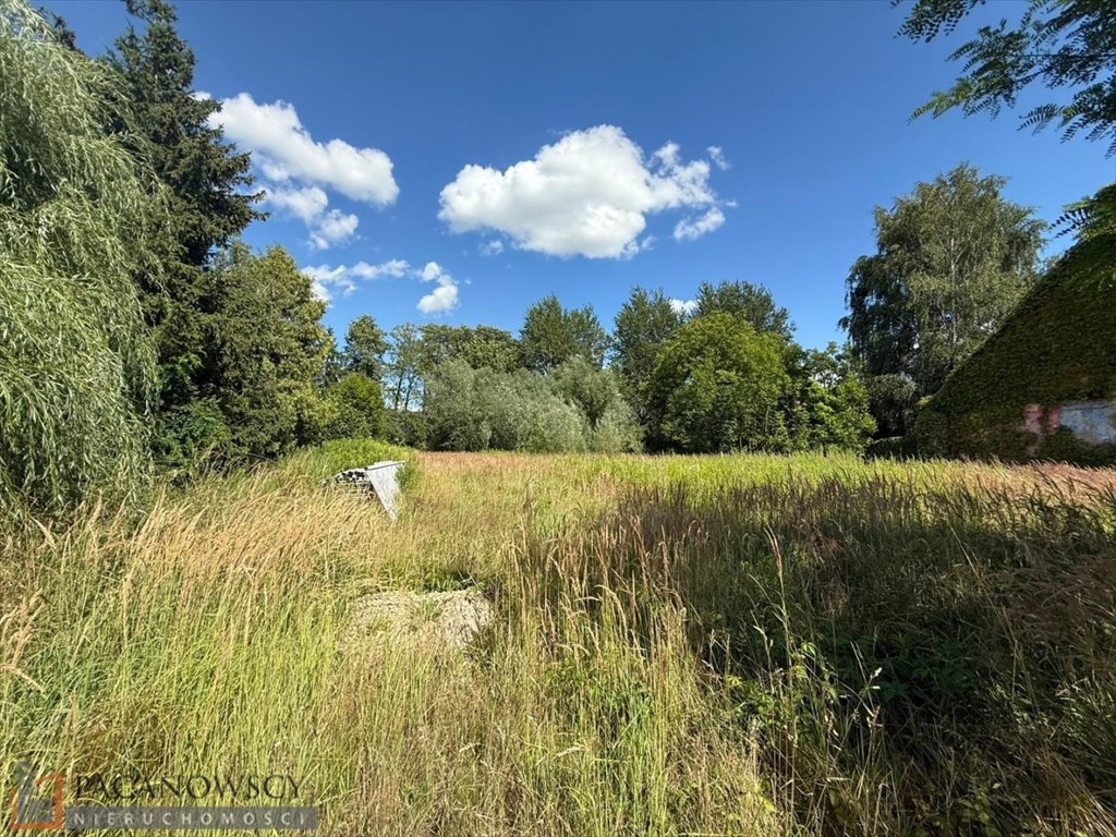 Działka 1800 m² z mediami, w centrum Zielonek Zielonki  1 800m2 Foto 1