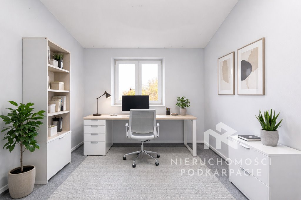 Lokal biurowy 42 m² w centrum Rzeszowa - gotowy do wynajęcia Rzeszów, Henryka Jakuba Kreczmera  42m2 Foto 1