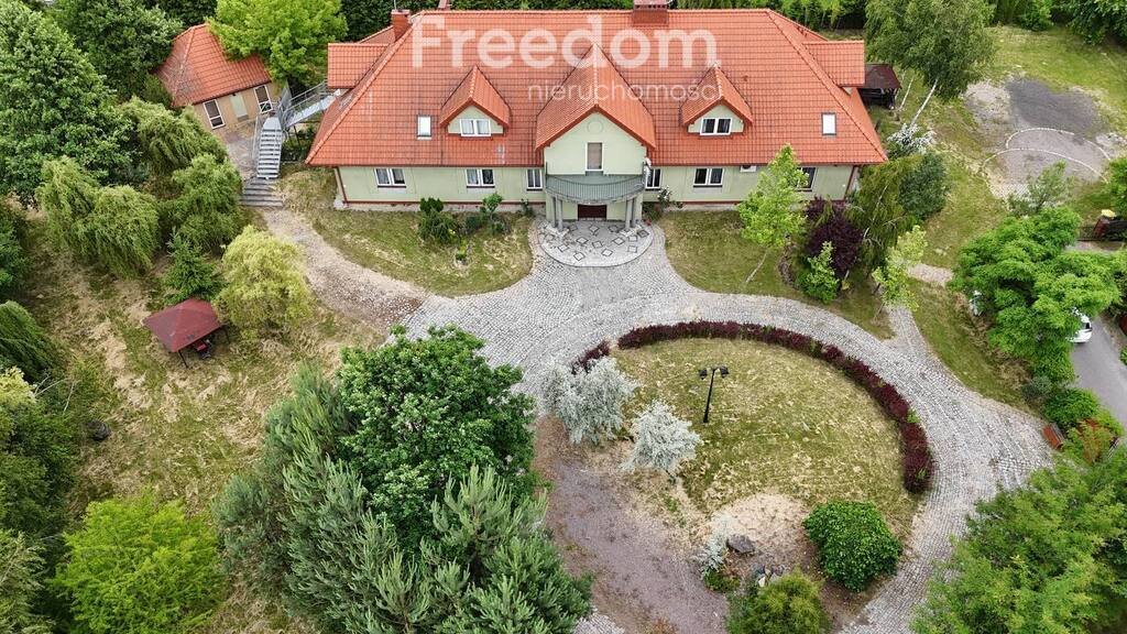 Lokal użytkowy na sprzedaż Okszów, Bukowa  780m2 Foto 1