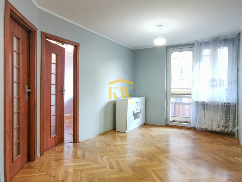 Radom, 3 pokoje, balkon, odświeżenie, blisko centrum Radom, Śródmieście, Kazimierza Kelles-Krauza  45m2 Foto 1