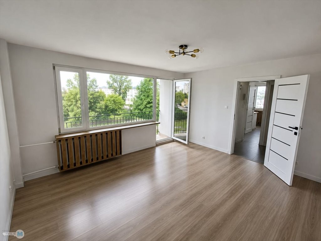 Na sprzedaż przestronne 3-pokojowe mieszkanie 58 m² z dużym balkonem w Kielcach: Kielce Na Stoku Na Stoku