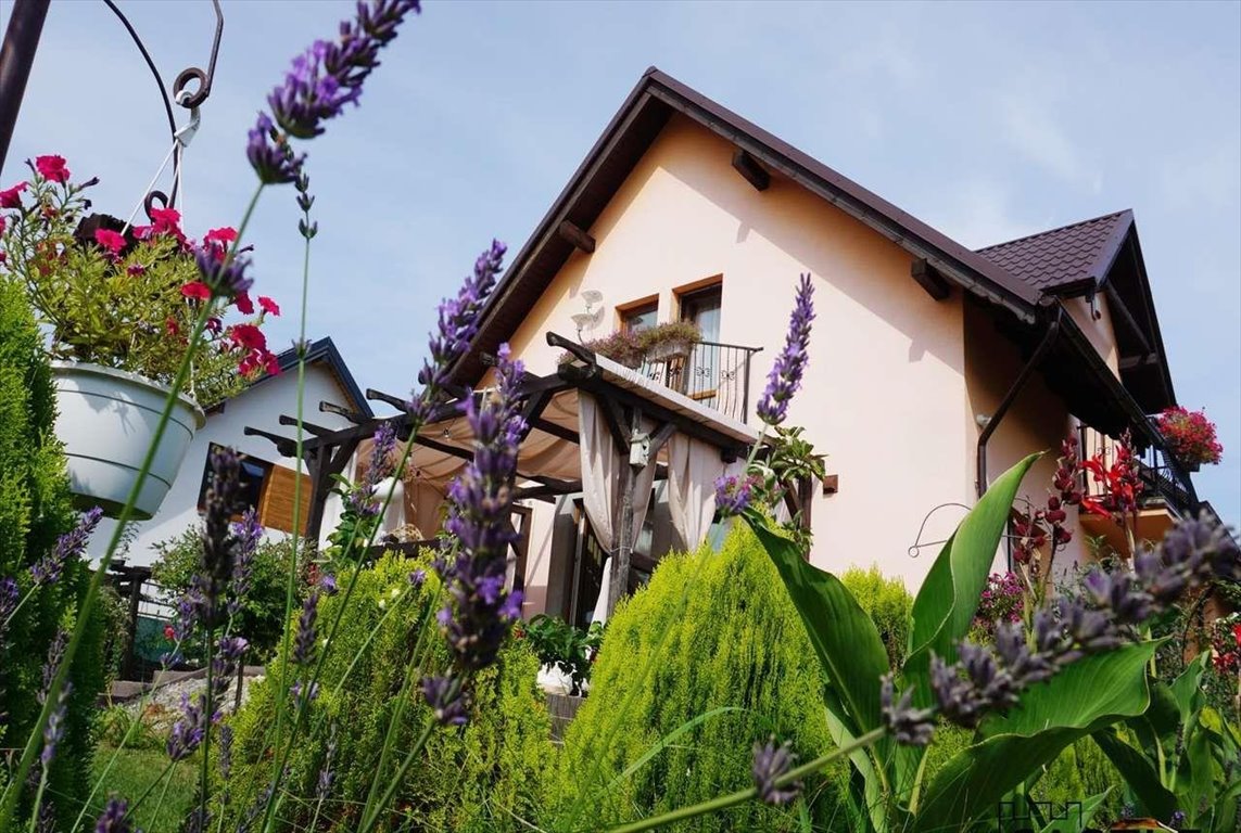 Gotowiec inwestycyjny 200m2 w Jantarze z podziałem na część mieszkalną i pensjonatową Jantar  200m2 Foto 1