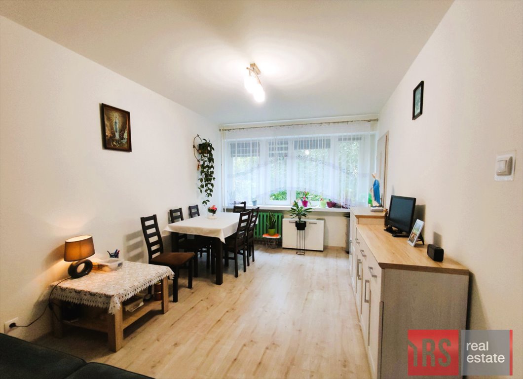 Mieszkanie dwupokojowe na sprzedaż Konin, Kardynała Stefana Wyszyńskiego  42m2 Foto 1