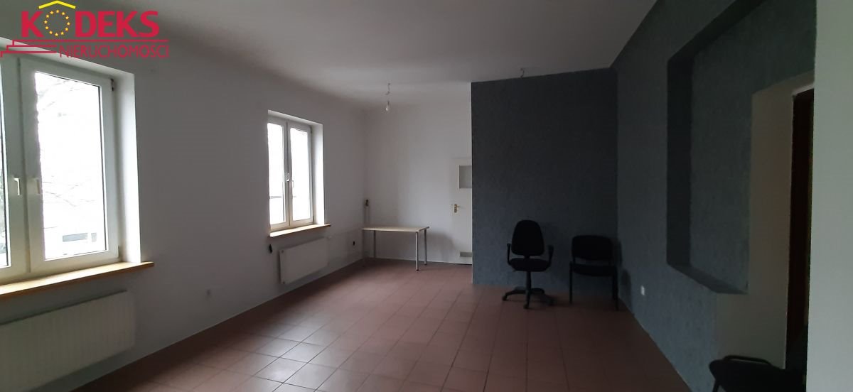 Atrakcyjny lokal 30 m² na wynajem w centrum Legionowa Legionowo  30m2 Foto 1