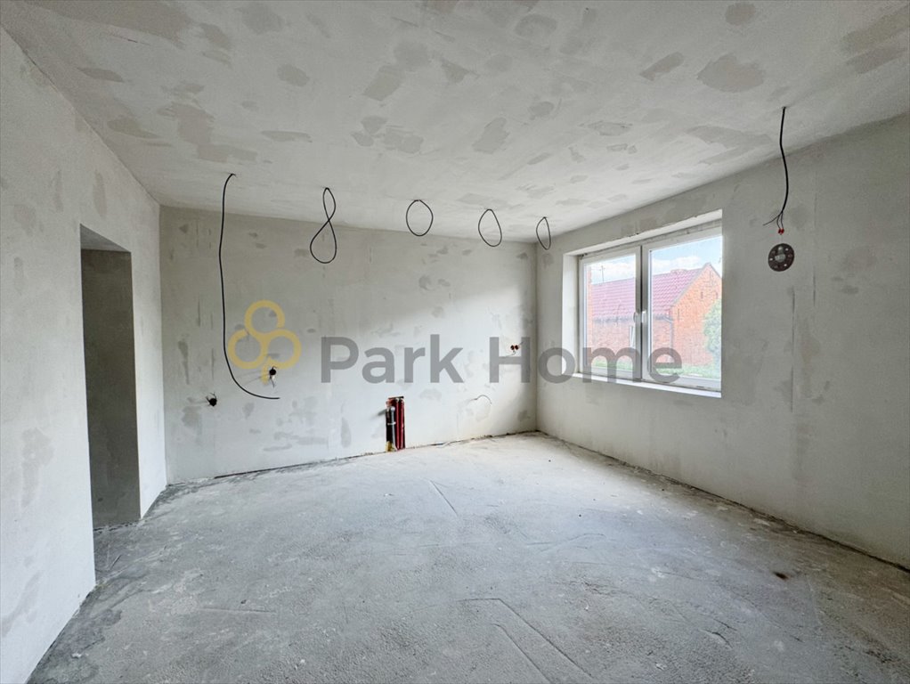 Dom 128 m² z potencjałem na dużą działkę i strych Rawicz  128m2 Foto 1