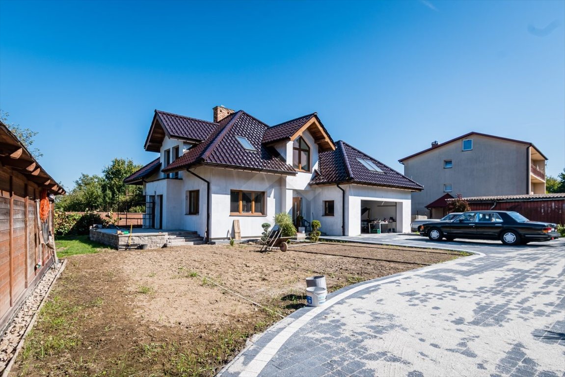 Dom 182 m² na Zaciszu w Zabierzowie - polecam! Zabierzów, Zacisze  228m2 Foto 1