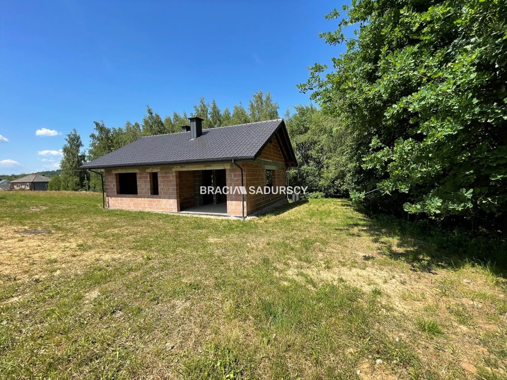 Dom w stanie surowym otwartym z dużą działką 19,2 ar Biskupice, Sławkowice, Sławkowice  107m2 Foto 1