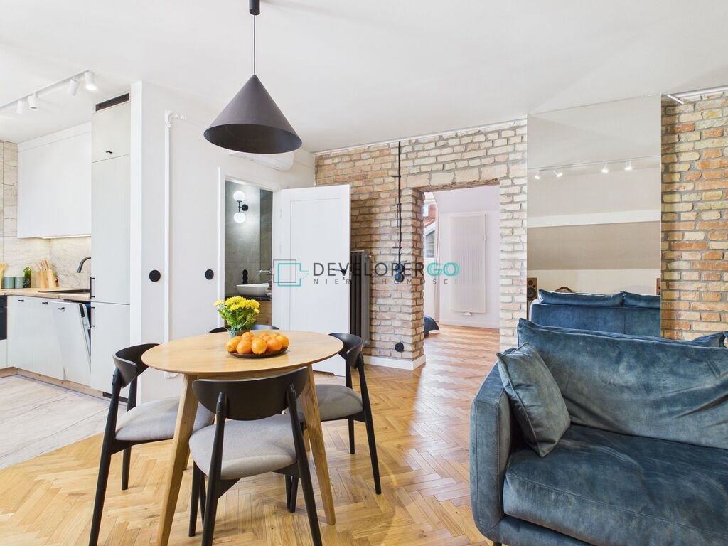 Stylowe 55 m2 z cegłą, widok na kamienice i katedrę Białystok, Centrum, Ludwika Zamenhofa  55m2 Foto 1