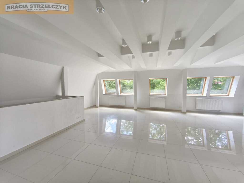 Lokal biurowo-handlowy 80 m² przy Al. Krakowskiej - polecam Janki, al. Krakowska  80m2 Foto 1
