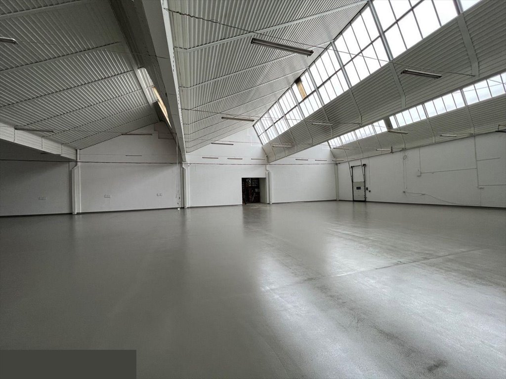 Na wynajem nowoczesna hala magazynowo-produkcyjna 1175 m² w Częstochowie Częstochowa, Aleja Wojska Polskiego  1 175m2 Foto 1
