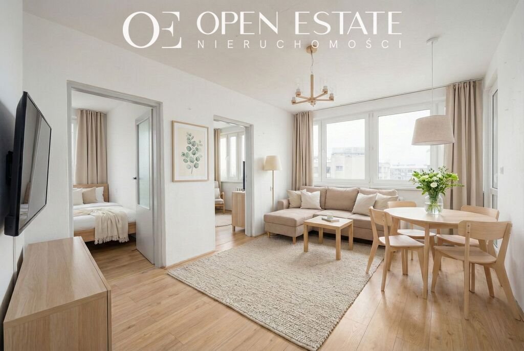 Jasne, oto propozycja tytułu spełniającego podane kryteria:

"Przestronne 3-pokojowe mieszkanie z balkonem i widokiem Warszawa, Śródmieście, Górnośląska  46m2 Foto 1