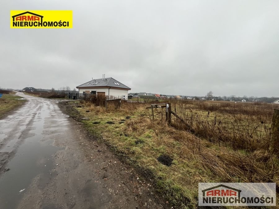 Działka budowlana 1958 m² z dojazdem utwardzonym i planem zabudowy Niedźwiedź  1 958m2 Foto 1