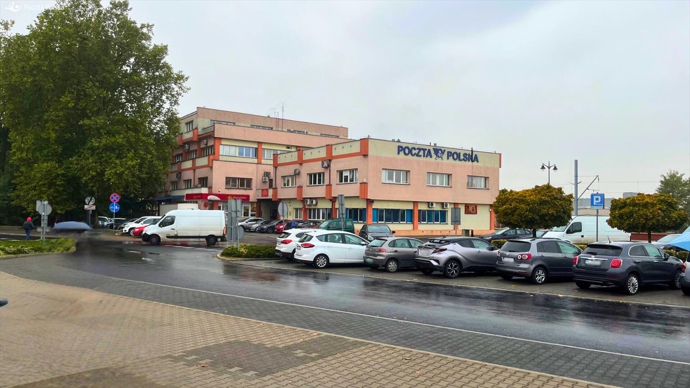 Duży lokal biurowo-magazynowy 609 m2 przy dworcu PKP Leszno, Dworcowa  610m2 Foto 1
