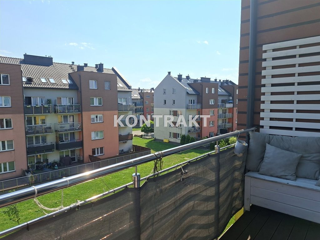 Zapraszam do dwupoziomowego mieszkania 64 m² z balkonem w Oświęcimiu Oświęcim, Stare Stawy, Zagrodowa  64m2 Foto 1