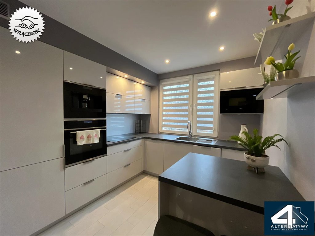 Mieszkanie dwupokojowe na sprzedaż Kielce, Krzyżanowskiej 8  48m2 Foto 1