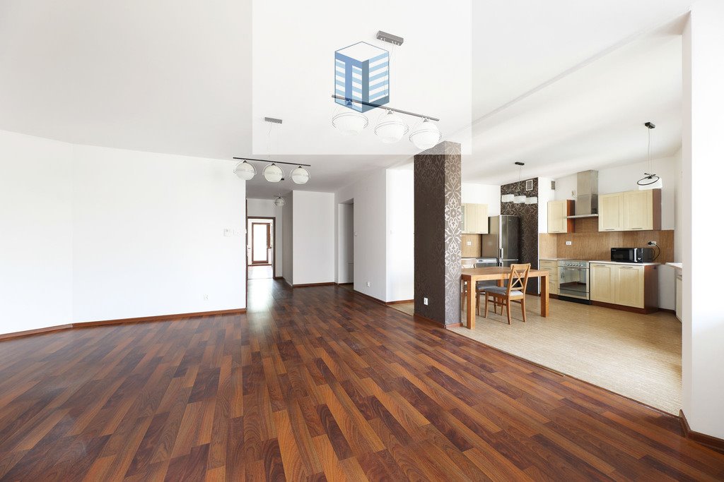 Wynajmę przestronne 151 m² mieszkanie z tarasami w Krakowie: Kraków Ludwinów Ludwinów: Ludwinowska