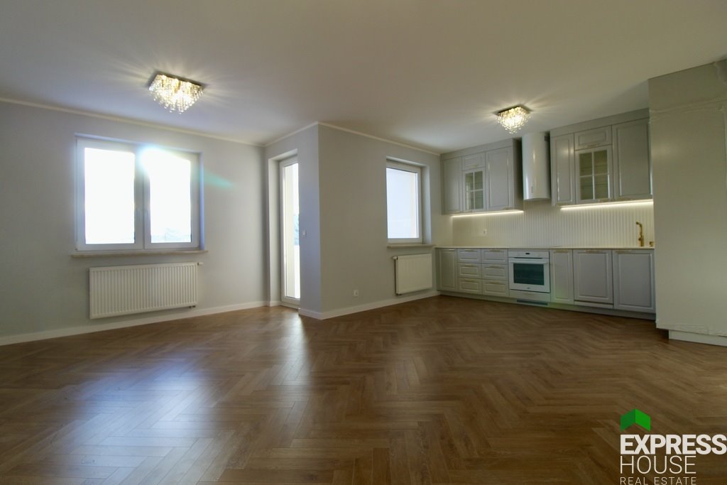 Mieszkanie trzypokojowe na wynajem Białystok, Os. Bema, Depowa  67m2 Foto 1