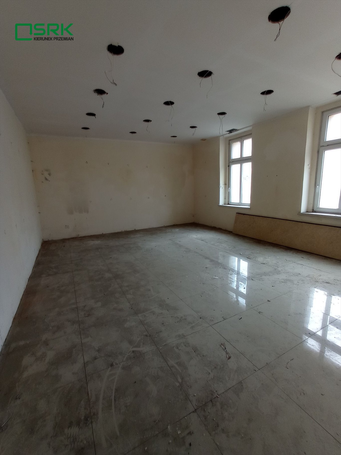 Lokal użytkowy 48m² z aneksem i WC, wymaga remontu Chorzów, Katowicka 78  48m2 Foto 1