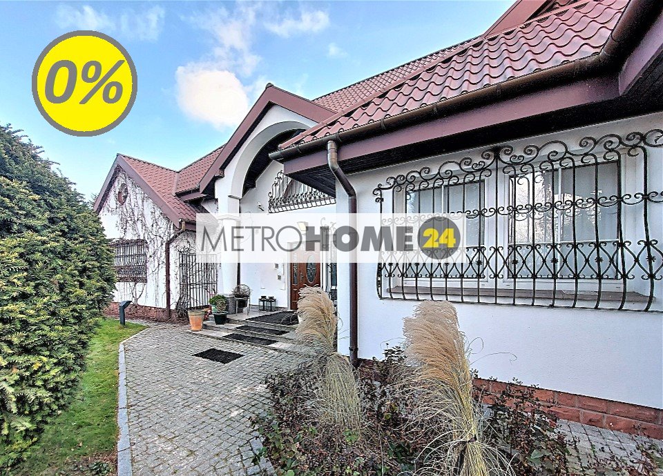 Wynajem domu 340 m2 z ogrodem i garażem w Falentach Falenty Nowe  340m2 Foto 1