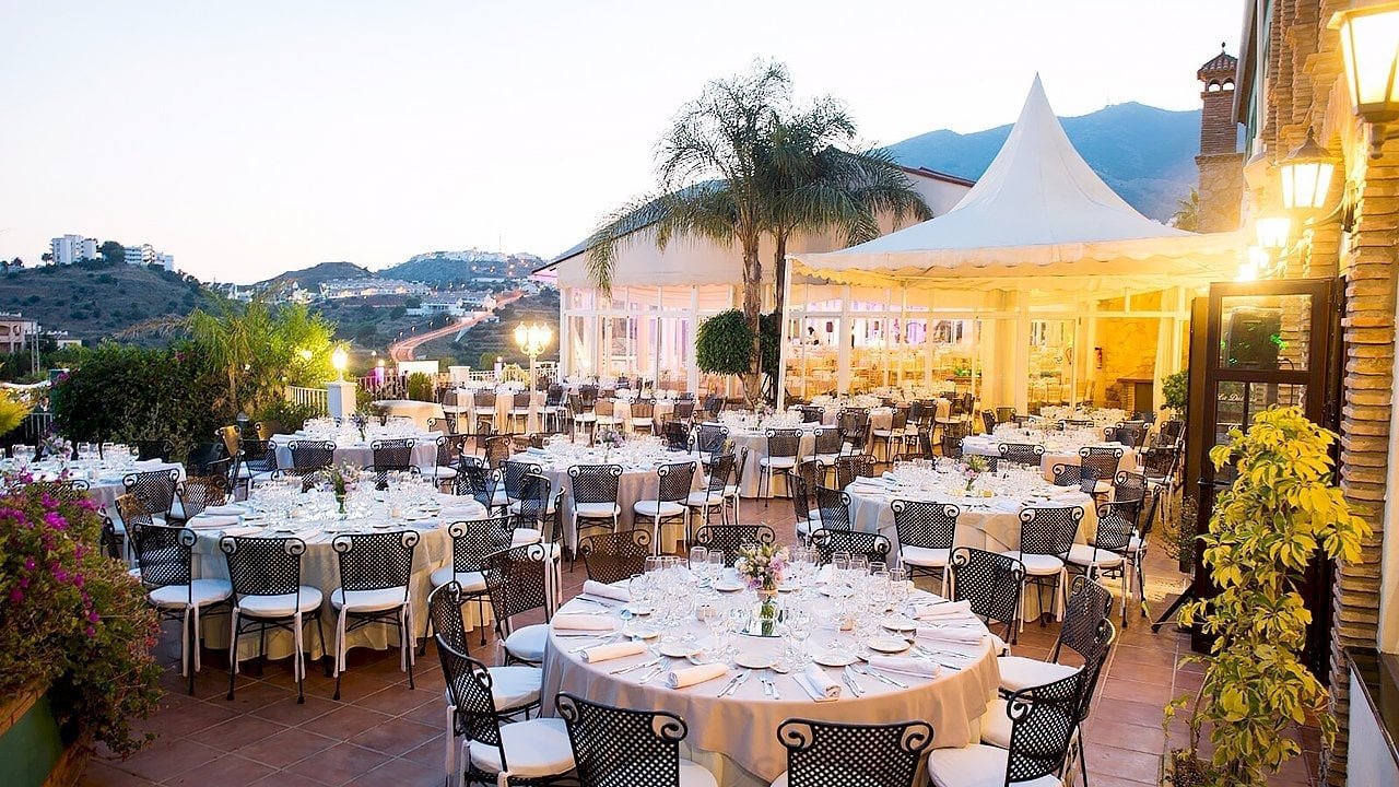 Lokal użytkowy na sprzedaż Hiszpania, Torrequebrada, Torrequebrada, Benalmádena, Málaga  11 000m2 Foto 1