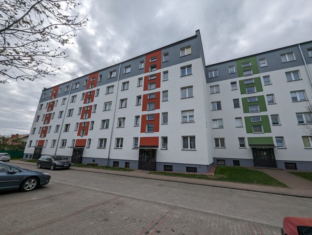 Mieszkanie czteropokojowe  na sprzedaż Starogard Gdański, Aleja Jana Pawła II  59m2 Foto 2