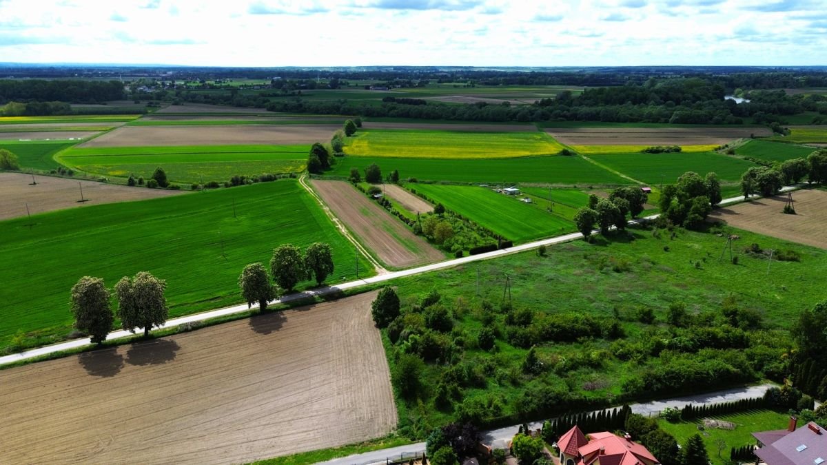 Działka budowlana na sprzedaż Sieniawa, Księcia Józefa Poniatowskiego  900m2 Foto 1