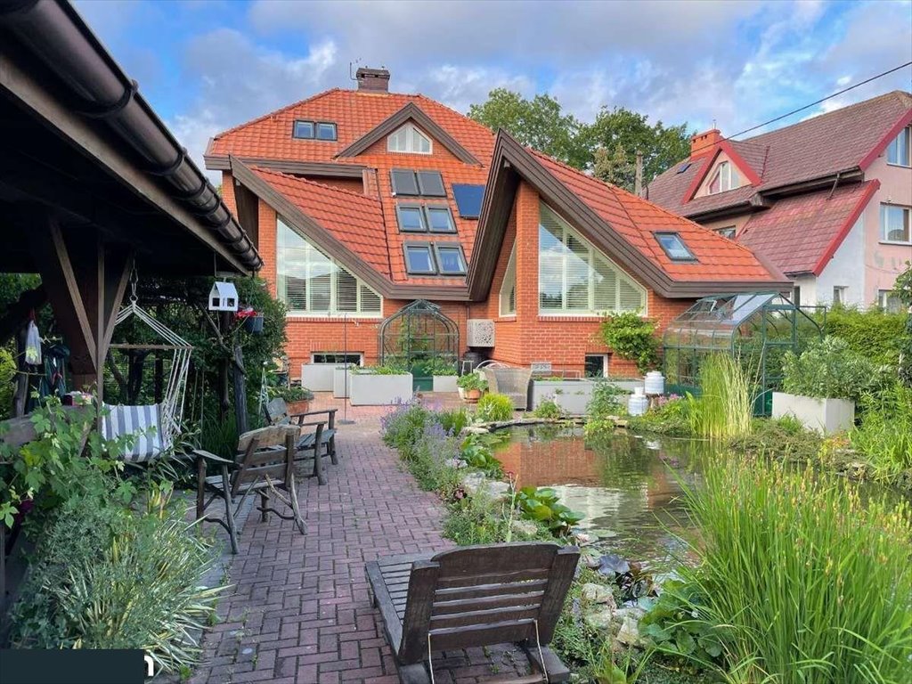 Polecam przestronny dom 266 m² z garażem i ogrodem w Likusach Olsztyn, Likusy, Bałtycka  266m2 Foto 1