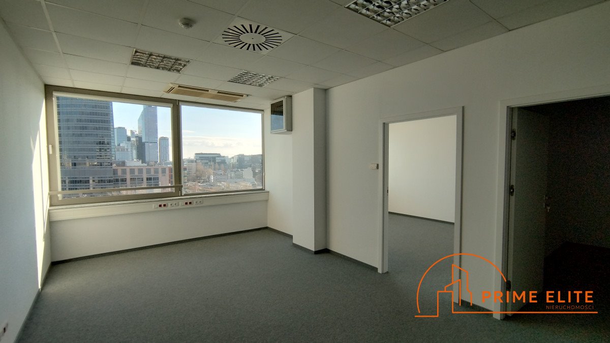 Biuro 171 m2 w centrum Woli z recepcją i aneksem kuchennym Warszawa, Wola, Ogrodowa  171m2 Foto 1