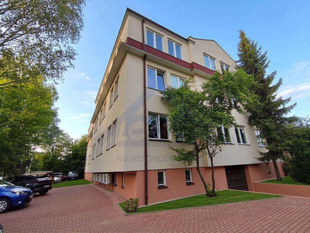 Budynek biurowy 2766 m2 z magazynem, monitoring, parking Warszawa, Ursynów, Puławska  2 766m2 Foto 1
