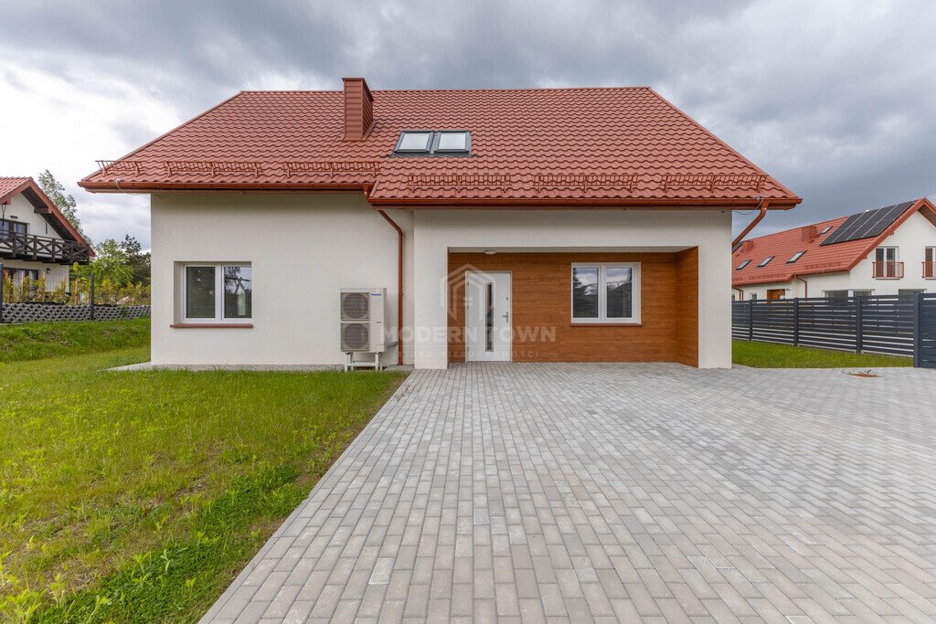 Nowoczesny dom 7 pokoi z panelami PV i pompą ciepła Prawdowo  166m2 Foto 1