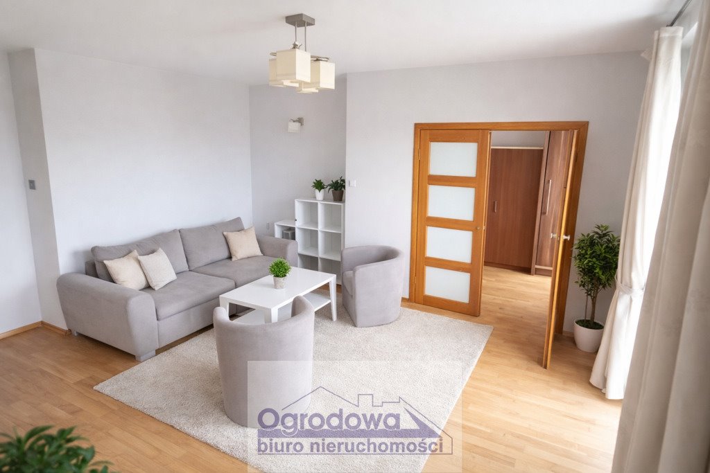 Przestronne 3 pokoje z balkonami i garażem - Wesoła Warszawa, Wesoła, Stara Miłosna, Jeździecka  70m2 Foto 1