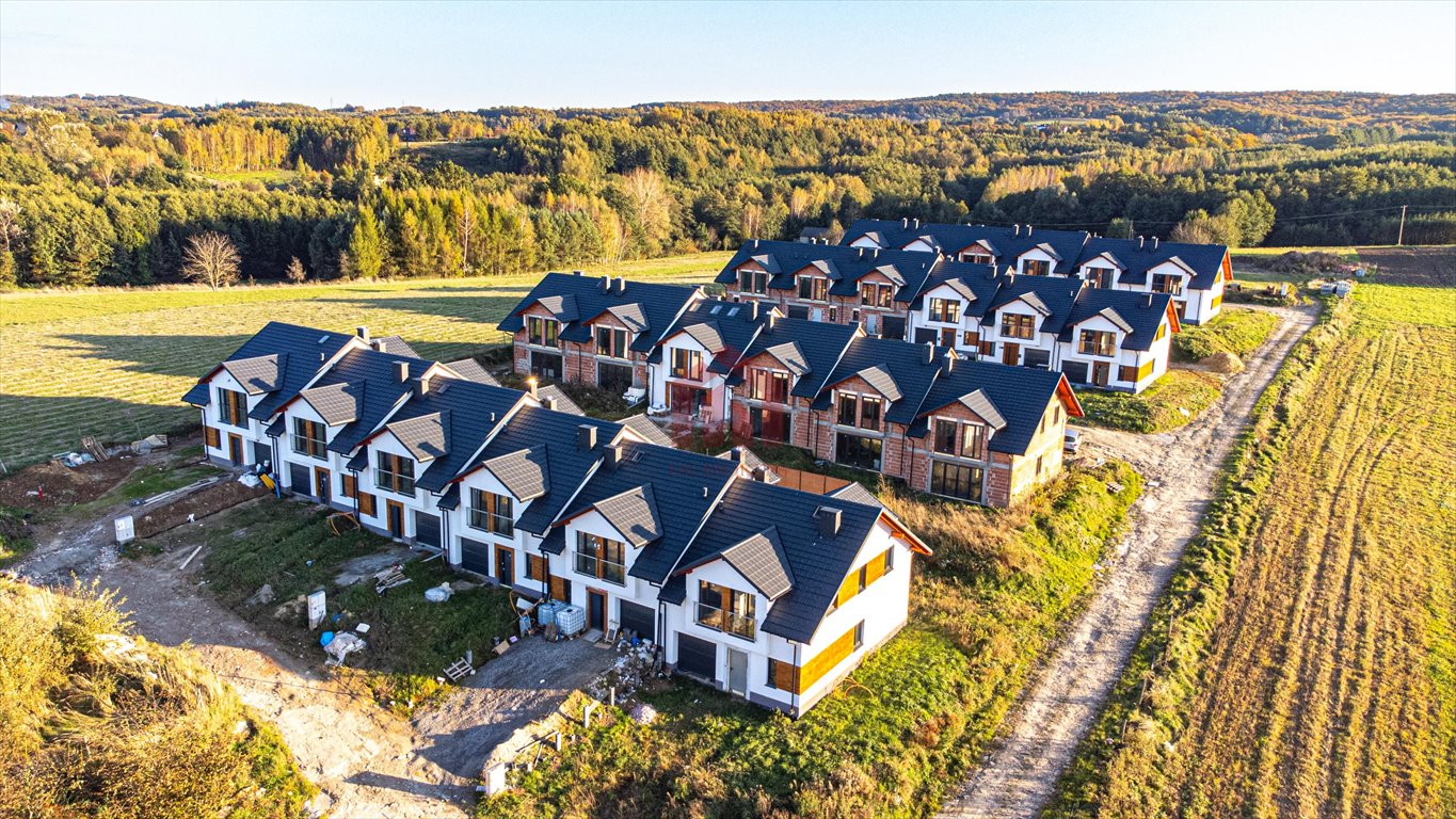Polecam przestronny dom 139 m² z garażem w Rzeszowie Rzeszów, Budziwój, Podleśna  144m2 Foto 1