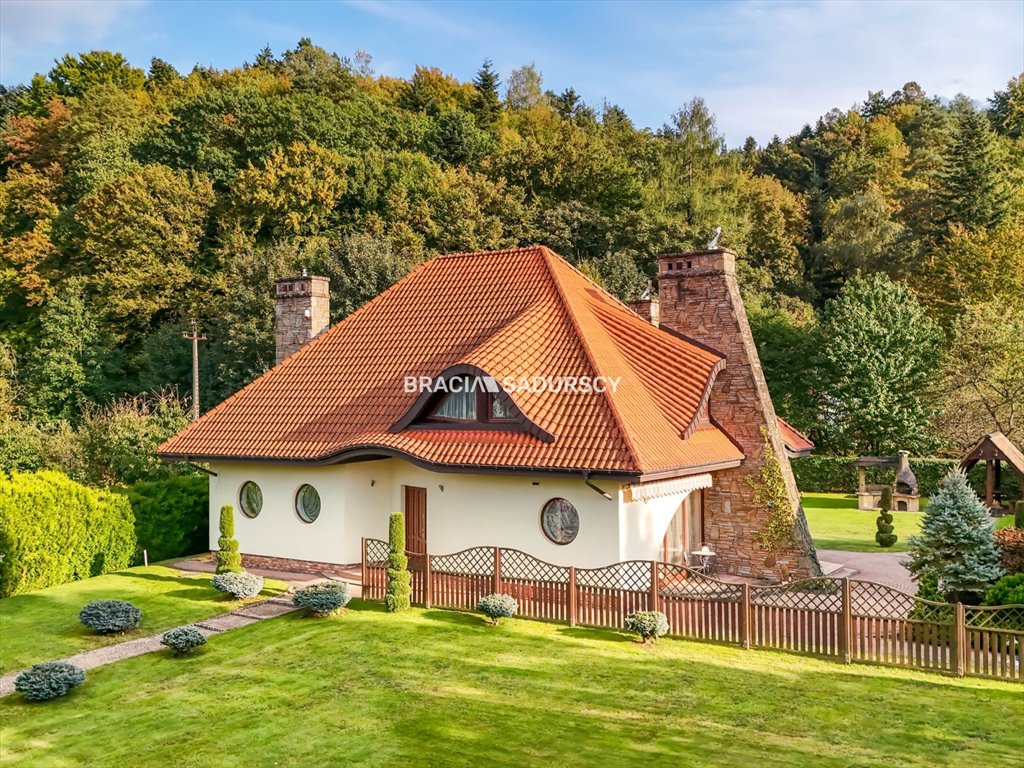 Na sprzedaż przestronny dom 200 m² z dużą działką 1950 m² w Myślenicach Myślenice, Zarabie, Bukowa  200m2 Foto 1