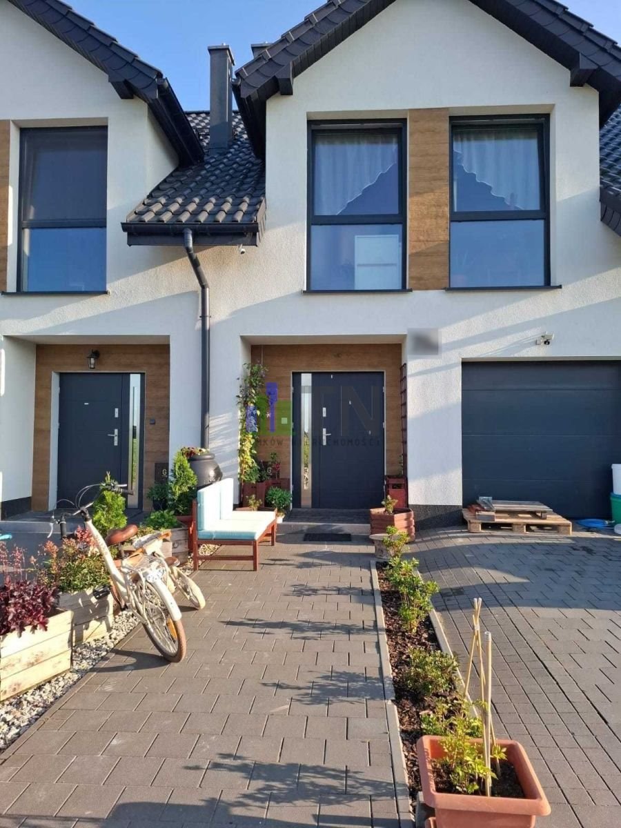 Dom na sprzedaż Dobrzykowice  106m2 Foto 1