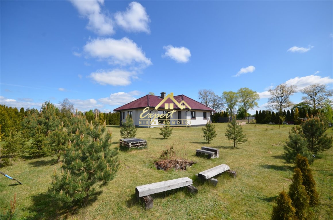 Nowoczesny dom z dwoma mieszkaniami, 217 m2, ogród Łukta, Miła  217m2 Foto 1