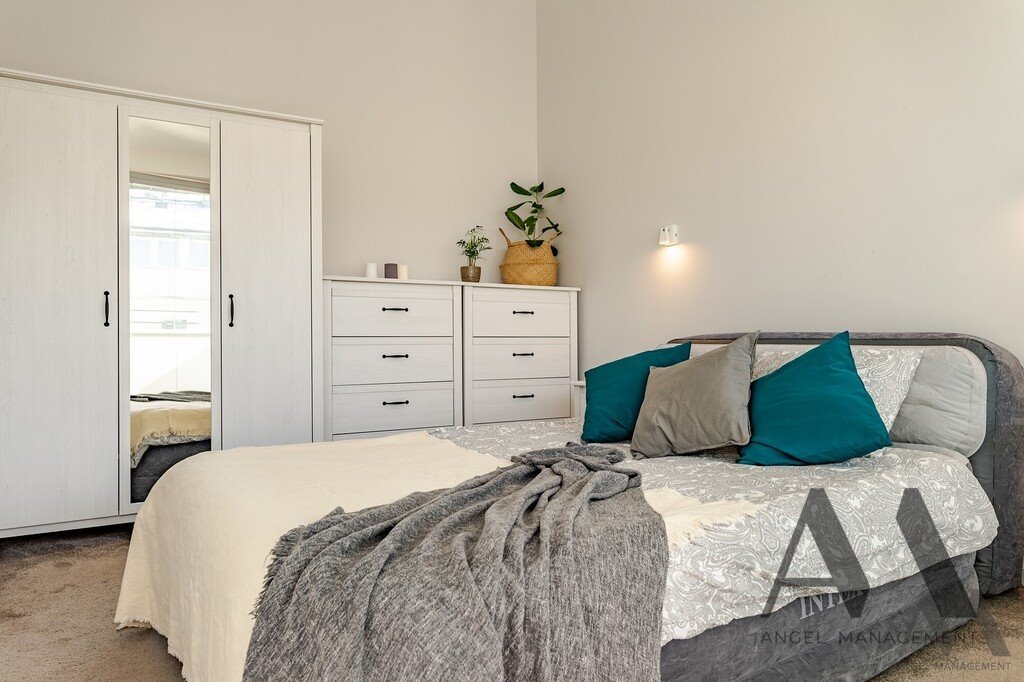 Zapraszam do wynajmu 2-pokojowego mieszkania 43 m² w Angel Wawel Kraków, Koletek  43m2 Foto 1