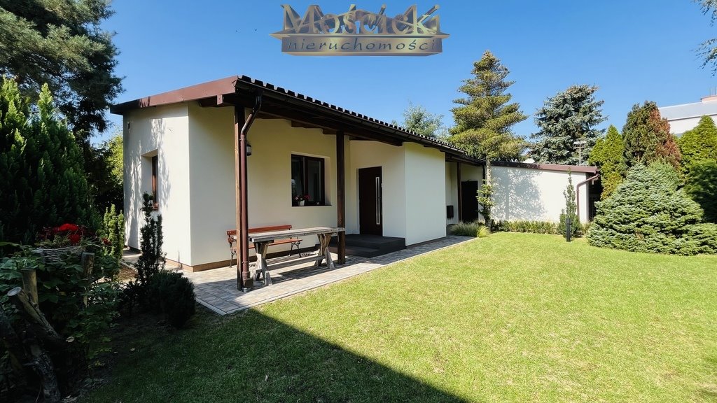Polecam odnowione 63 m² mieszkanie z ogrodem i parkingiem Piastów, Pomorska  63m2 Foto 1