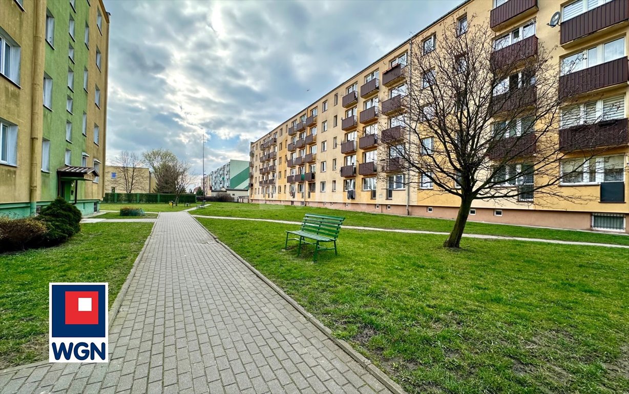 Mieszkanie trzypokojowe na sprzedaż Gniew, Gniew, Czyżewskiego  56m2 Foto 2