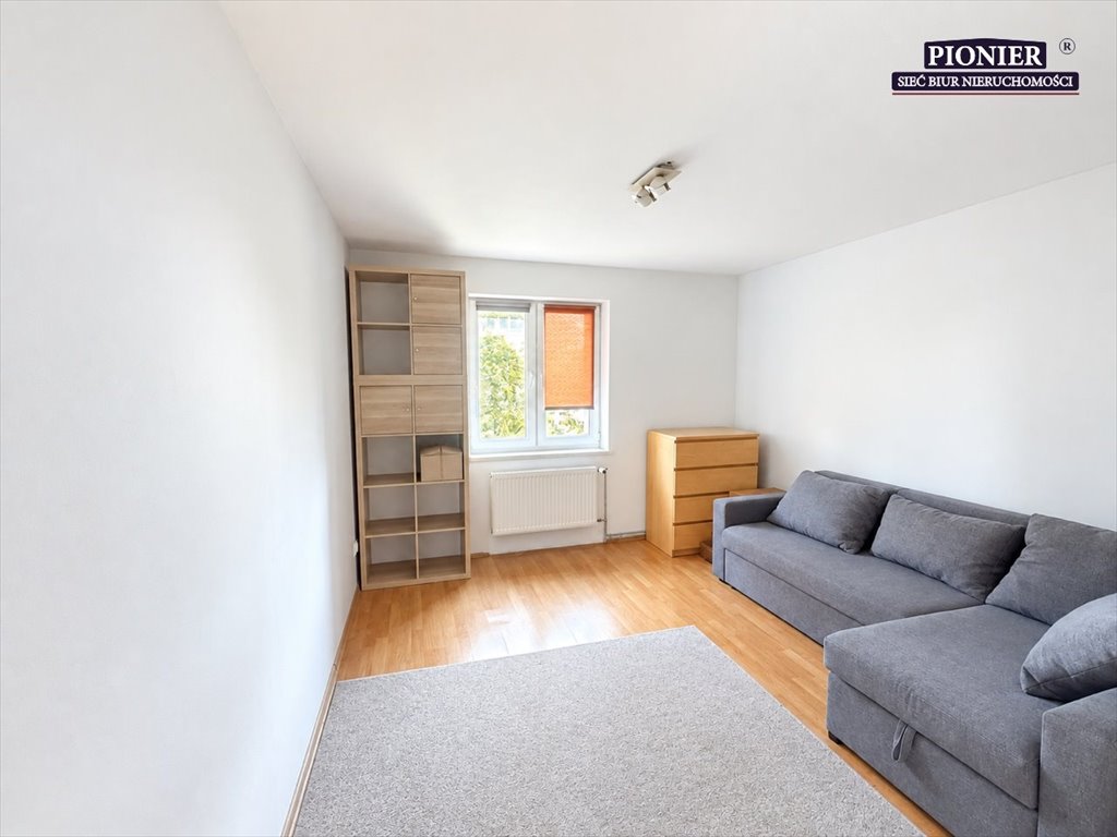 Dwupokojowe mieszkanie z dużą kuchnią i piwnicą w Gliwicach. Gliwice, Szobiszowice  38m2 Foto 1