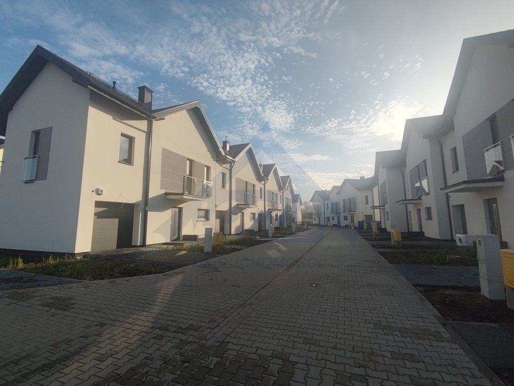 Segment środkowy 140 m² z ogrodem, stan deweloperski Warszawa, Wawer, Międzyosiedlowa  140m2 Foto 1